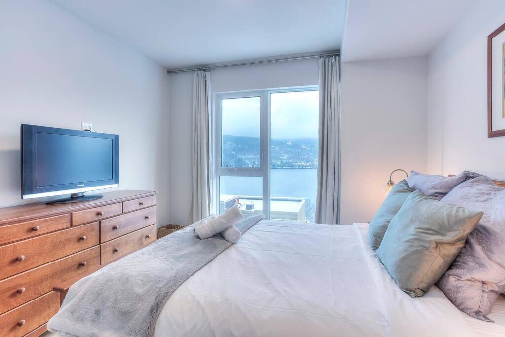 Serenity By The Slopes: Tremblant Waterfront Condo Mont-Tremblant Exteriér fotografie